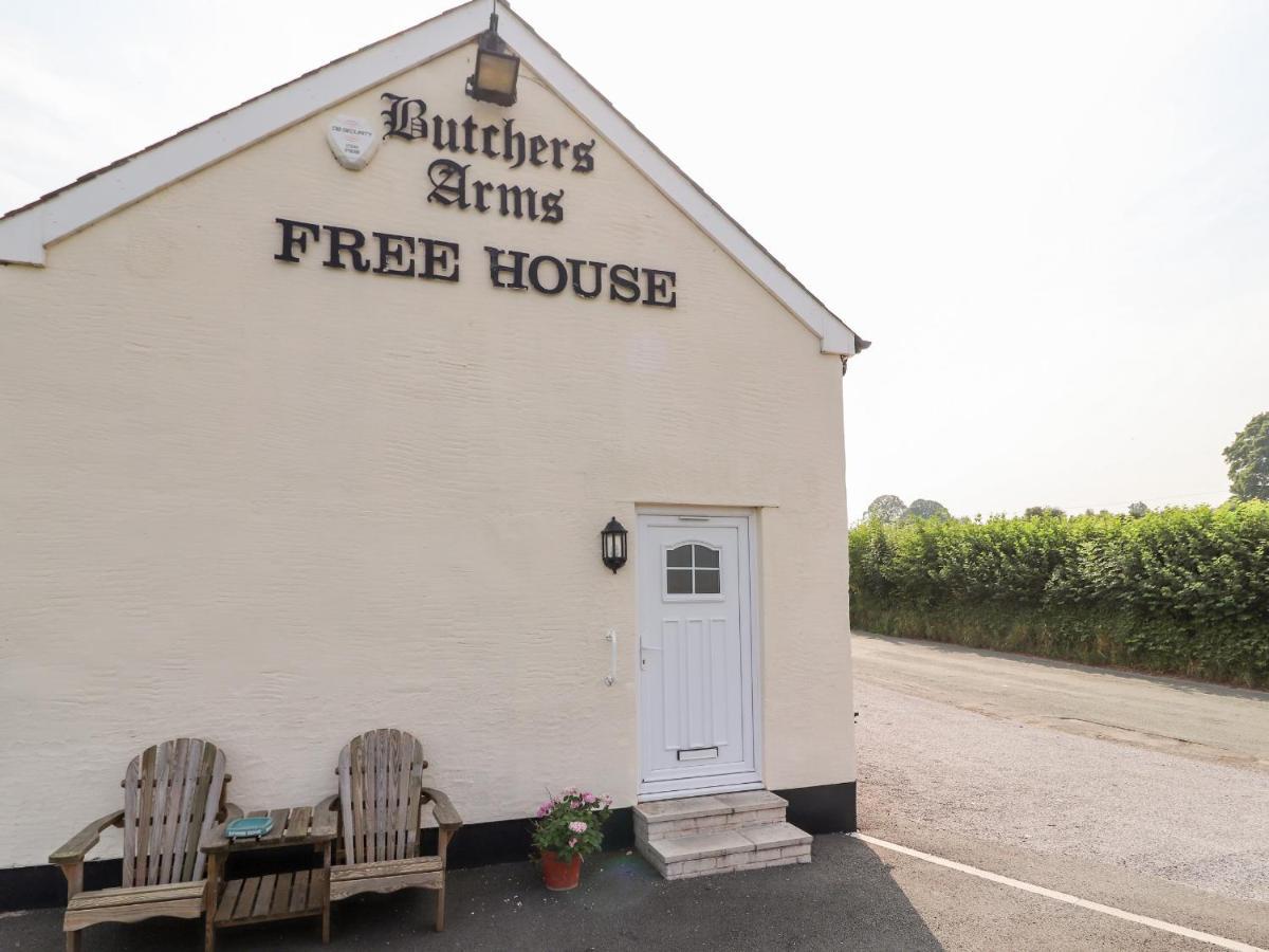 Butchers Arms Cottage Nercwys Kültér fotó